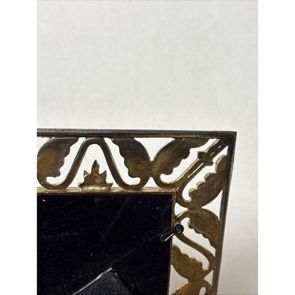 Vintage Terragrafics Ornate Brass Hollywood Regency 3.5” X 5” Picture Frame - Picture 8 of 10